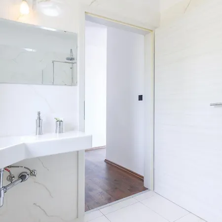 4 Bedroom Beautiful In Labin * Vicani