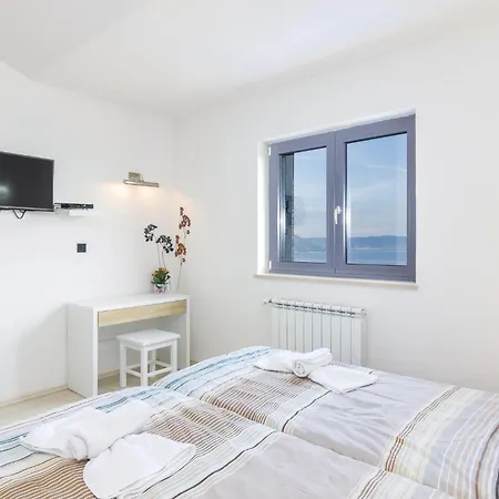 Holiday home 4 Bedroom Beautiful In Labin