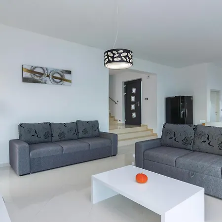 4 Bedroom Beautiful In Labin Holiday home *